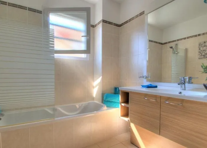 Apartment Rivera Saint-Raphael (Var)